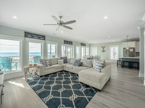 Oceanview Pet Friendly Home with Pool and Elevator