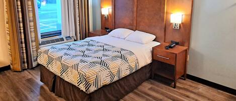 In-room safe, individually furnished, desk, laptop workspace