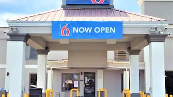 Bagian depan properti