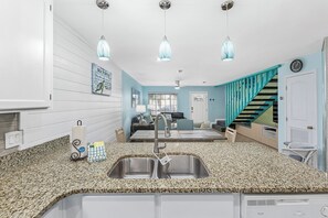 House, Multiple Beds, Balcony | Interior