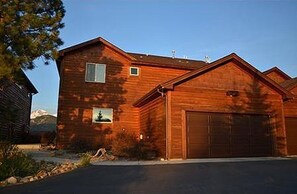 Townhome, 3 Bedrooms | Exterior