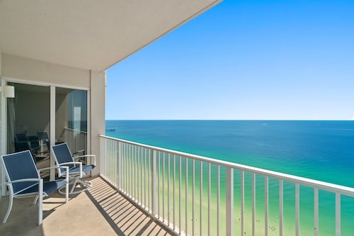 Tidewater Beach Luxury Penthouse With Resort Amenities and a View!