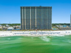 On the beach - Tidewater Beach Luxury Penthouse With Resort Amenities and a View! (Panama City Beach)