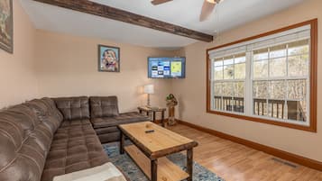 Smart TV, fireplace, Netflix, foosball