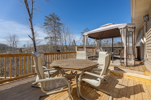 Smoky Mountain Abode - #CanPie Rancher#