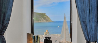 2 bedroom accommodation in Gardenstown, near Banff