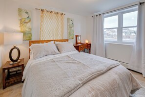 1 chambre, fer et planche à repasser, accès Internet, draps fournis