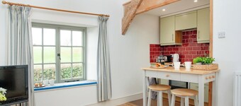 1 bedroom accommodation in Lympstone