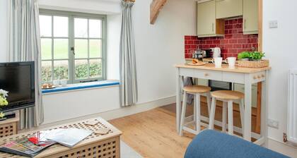 1 bedroom accommodation in Lympstone