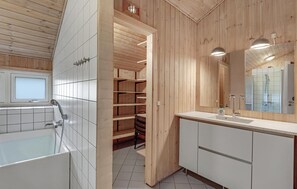 وحدات دش مع أحواض استحمام