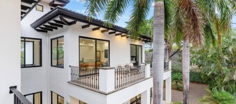 Private Beach Access- Golf Front with Beach club membership & Daily Housekeeping