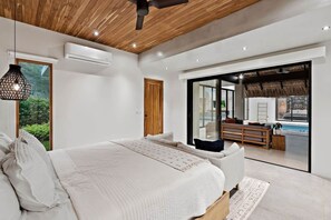 5 habitaciones, tabla de planchar con plancha y cuna de viaje 