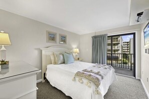 2 slaapkamers, een strijkplank/strijkijzer, wifi, beddengoed