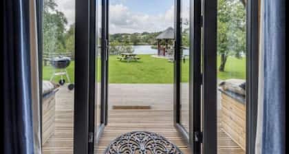 cabin in devon