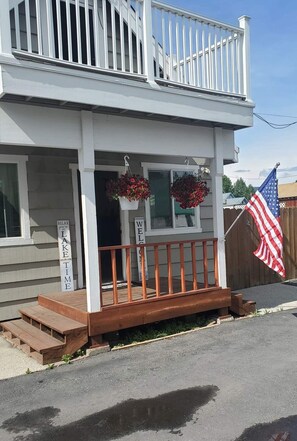 تفاصيل الفندق من الخارج