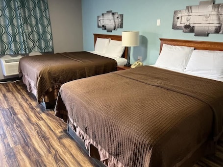 Soundproofing, iron/ironing board, free WiFi, bed sheets