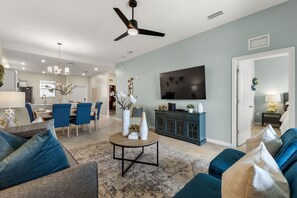 Condo, 2 Bedrooms | Living area | Smart TV