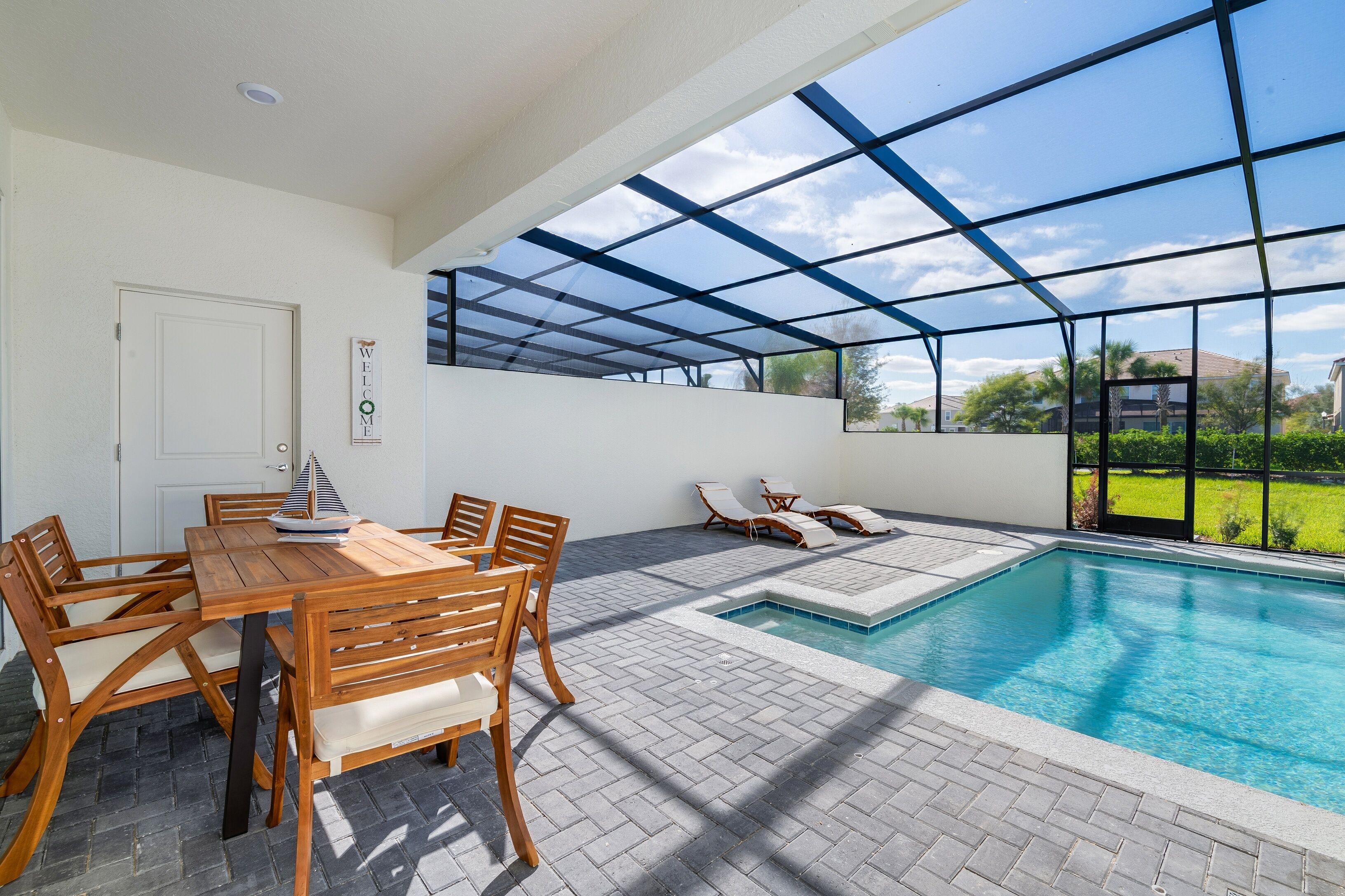 Villa, 5 Bedrooms | Outdoor dining