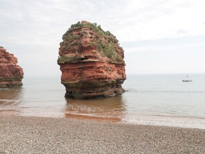 Beach nearby - The Retreat (Budleigh Salterton)