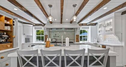 The Gables: 364-C Chatham Resort Style Estate with Heated Pool, Close to Everything