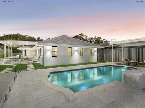 Beautiful Burleigh family home with private pool