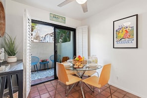 Dining - Nautical Breeze - Walk to Beach, Wharf, Downtown, & Funk Zone! (Santa Barbara)