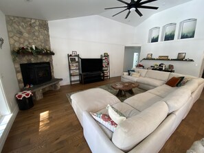 Smart TV, fireplace, video games, DVD player