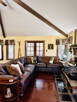 TV connectée, cheminée, Netflix, Hulu