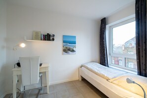 2 Schlafzimmer, Schreibtisch, WLAN, Bettwäsche