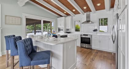 Little Acorn Luxury - Luxury Lake Norman Living with Amazing Views