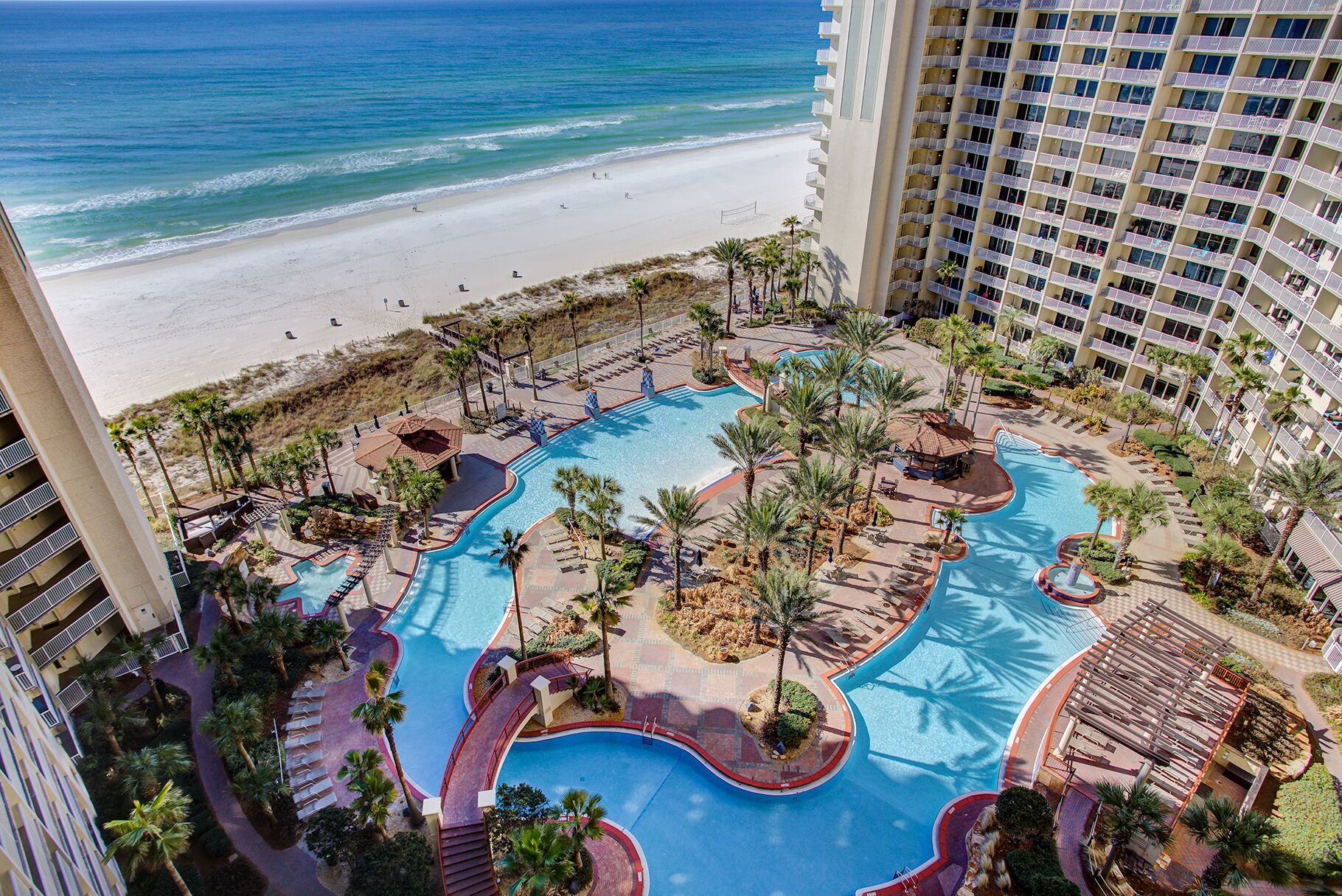 室内游泳池，恒温泳池