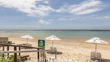 Apartamento | Praia | Na praia, areia branca