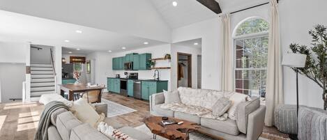 Smart TV, DVD player, books