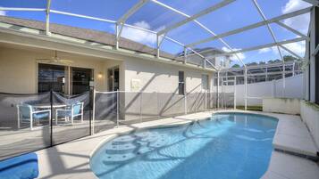 Villa, 4 slaapkamers | Zwembad