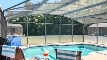 Villa, 4 habitaciones | Piscina | Una piscina climatizada