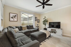 Townhome, 4 Bedrooms | Living area