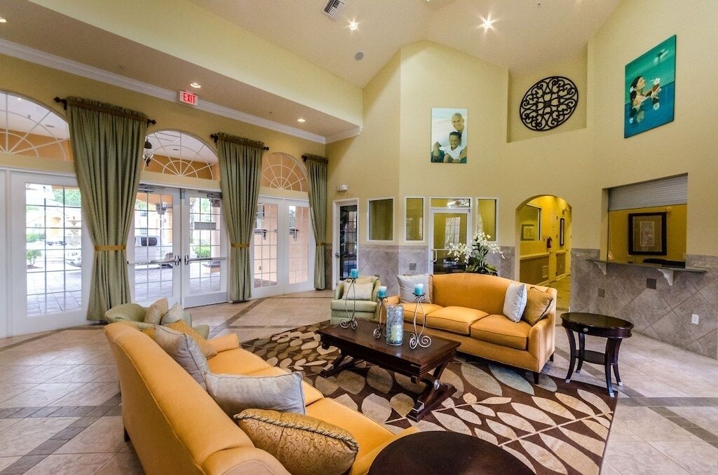 Villa, 5 habitaciones | Zona de estar | Una Smart TV