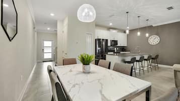 Townhome, 4 Bedrooms | Dining