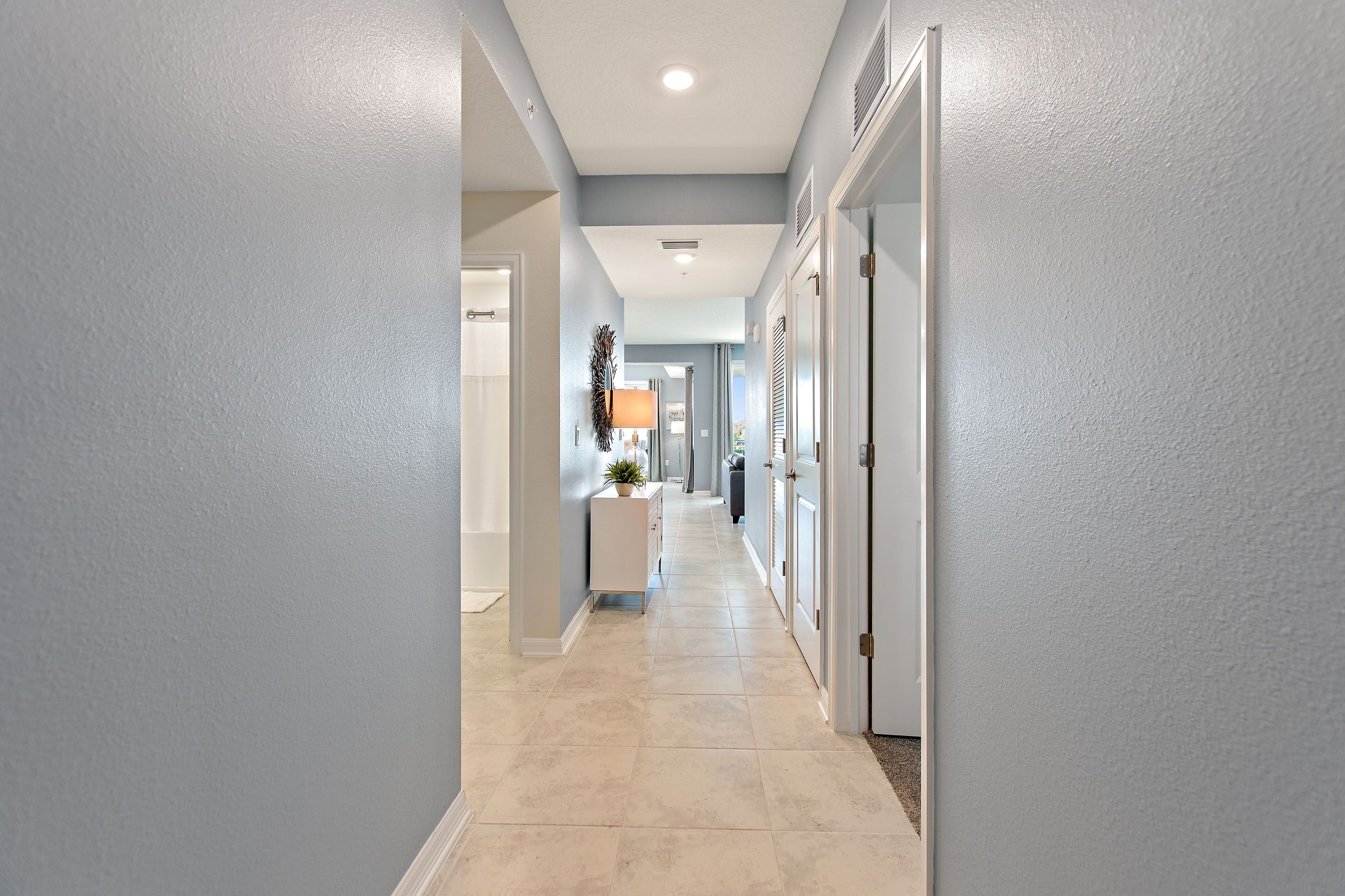 Condo, 2 Bedrooms | Interior