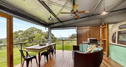 Rosecliffe Bus Stop Cooran