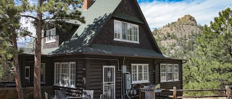 Cabin, 3 Bedrooms | Exterior