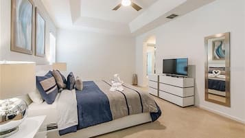 Villa, 6 habitaciones | 6 habitaciones y espacio para trabajar con laptop