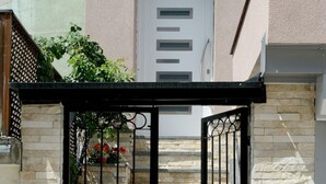 Exterior - Beautiful and Cosy Apartment in Sarajevo, Bosnia (Sarajevo)