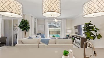 Townhome, 4 Bedrooms | Interior