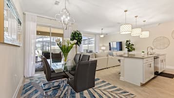 Townhome, 4 Bedrooms | Interior