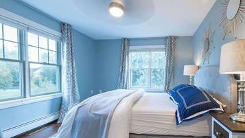 4 bedrooms, free WiFi, bed sheets