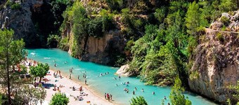 nice 2 bedrooms countryhouse.  private swimmingpool music town forest park river