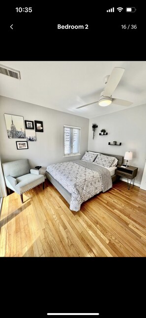 5 bedrooms, desk, iron/ironing board, travel cot - Spacious Modern House 15 minutes from JFK airport! (Valley Stream)