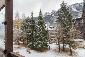 Interior - Chamonix Sud - Rivière 210, Chamonix, France (Chamonix)