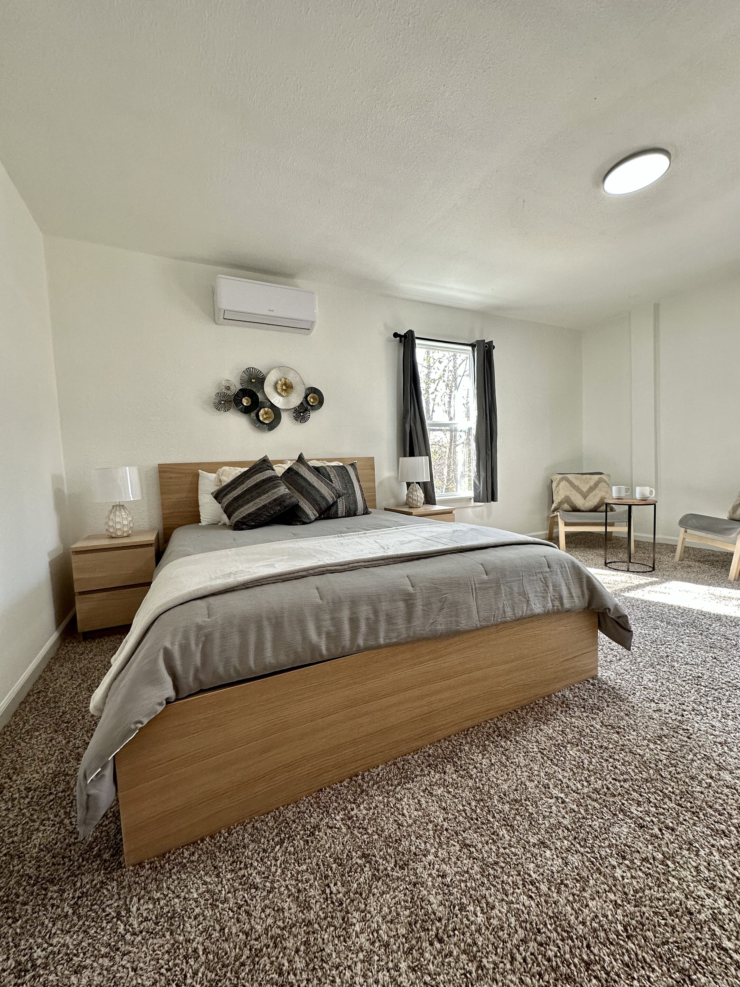 2 soverom, reiseseng for barn, wi-fi (inkludert) og sengetøy